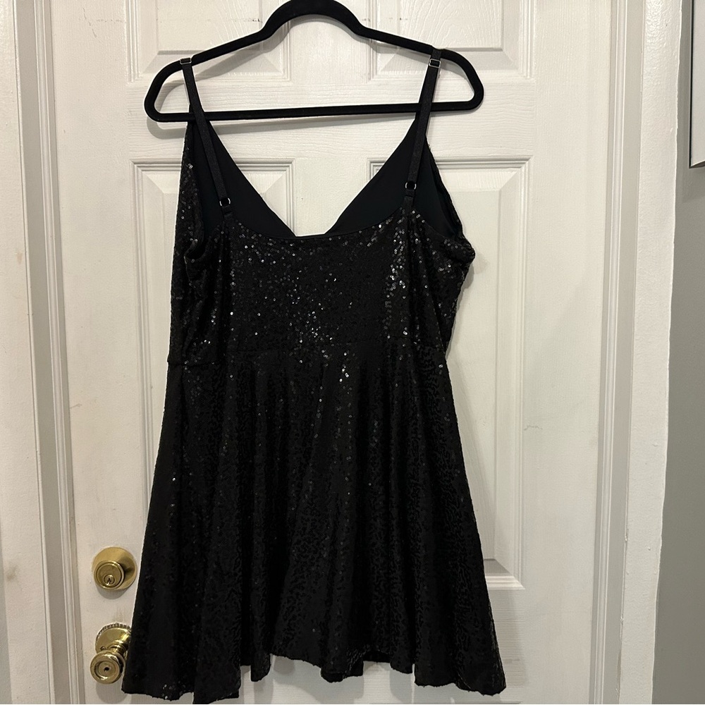 Blackmilk Sparkle Sparkle Black Sequin Mini Strappy - LIMITED NWT - Picture 3 of 6